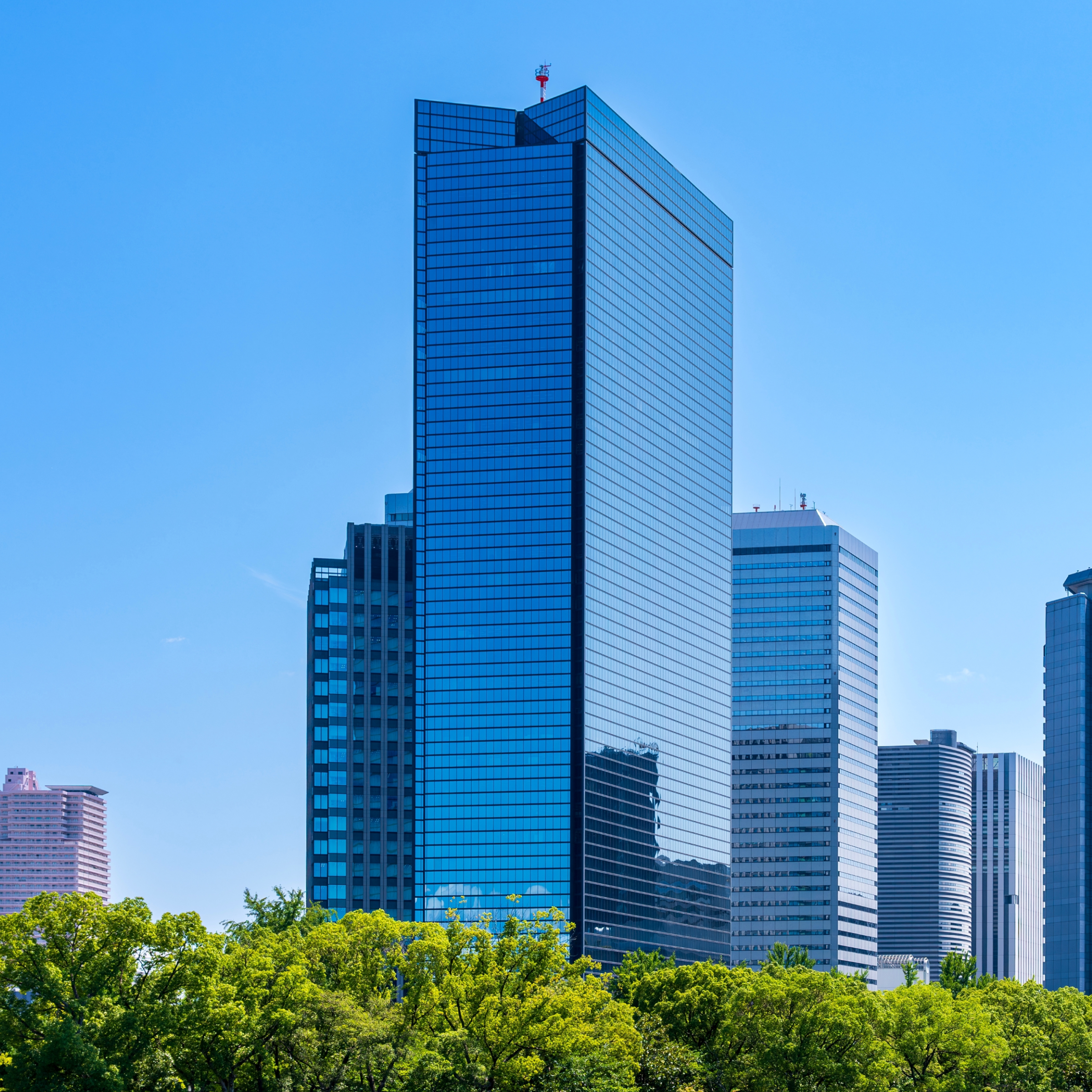 從賴總統最新財產申報看資產配置：不動產為基石、日圓債券避險，高階決策者的穩健哲學